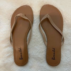 bonnibel nude flip flops